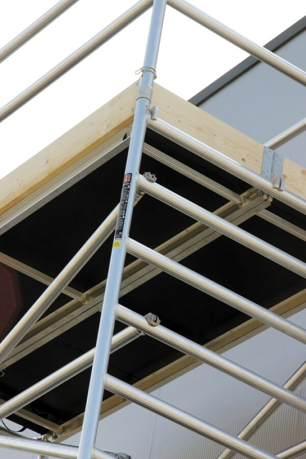 Kantplankset hout 75-185 RS TOWER 4