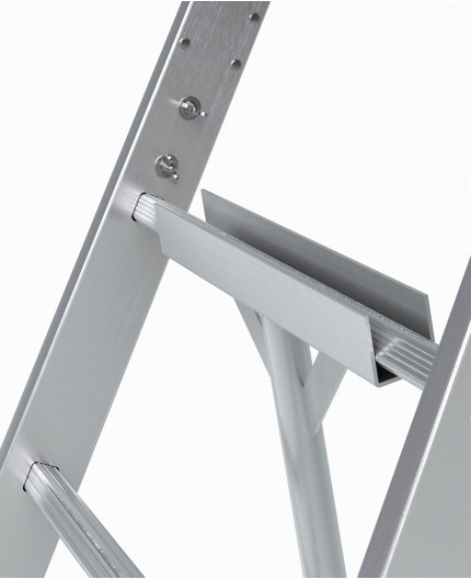 euroscaffold-ladderlift-voor-zonnepanelen (1)